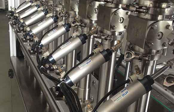 全自動辣椒醬灌裝機(jī)